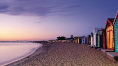 Esplanade Escape To The Brighton Beach Boxes - Holiday Find 3
