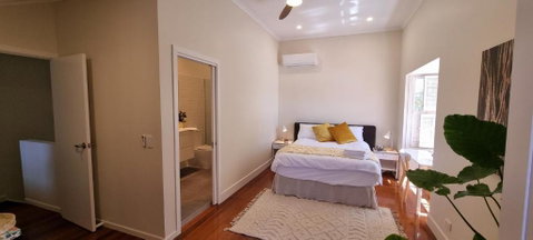 Fab 4brm Home With Pool A 15 Min Walk To Beach - Holiday Find 2