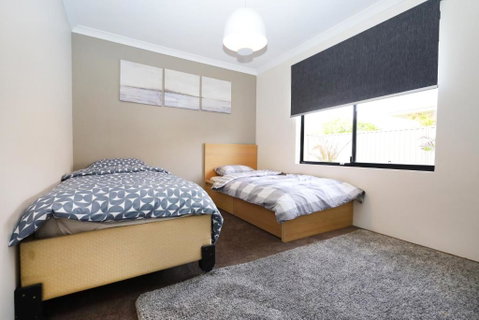 Family Holiday Home - Holiday Find 2