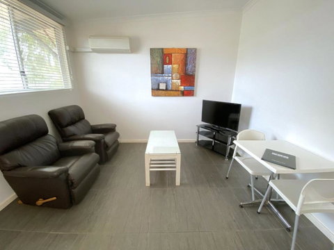 Getaway Villas Unit 383 - Holiday Find 3