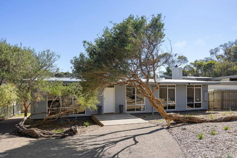 Girvan Getaway - Holiday Find 0