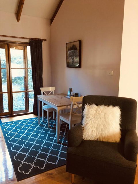 Glenview Retreat Luxury Accommodation - Holiday Find 4