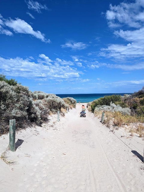Golden Bay Beach House - Holiday Find 2
