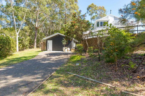 Gorgeous Beachside Cottage Jervis Bay - Holiday Find 1