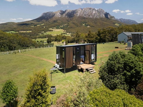 Hillside Hideout By Tiny Away - Holiday Find 1