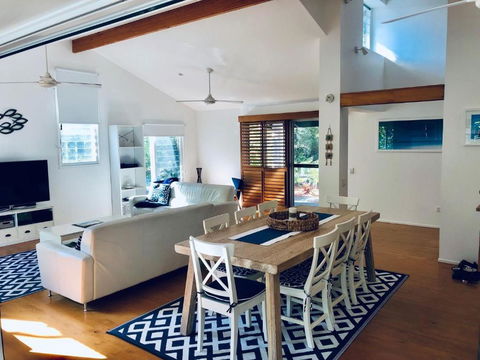 Ibis 3 House - Holiday Find 3