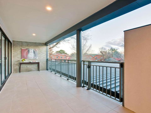 Ibis Styles Canberra Tall Trees - Holiday Find 3