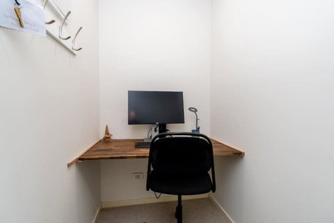 Impeccable Apt In The Heart Of Canberra - Holiday Find 2