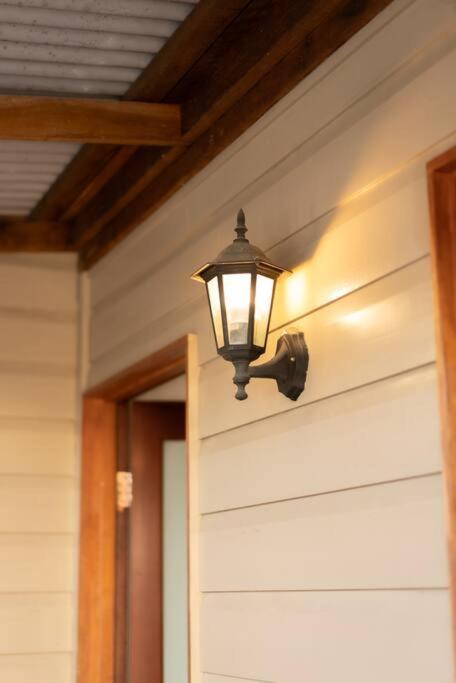 House Of Fairy Wren -Charming Queenslander Cottage Mins Drive To Brisbane CBD And Gabba Stadium! - Holiday Find 2