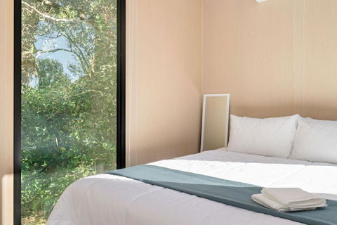 Huntingdon House By Tiny Away - Holiday Find 3