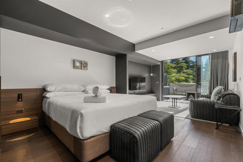 Impeccable Braddon Studio With Outdoor Dining - Holiday Find 0