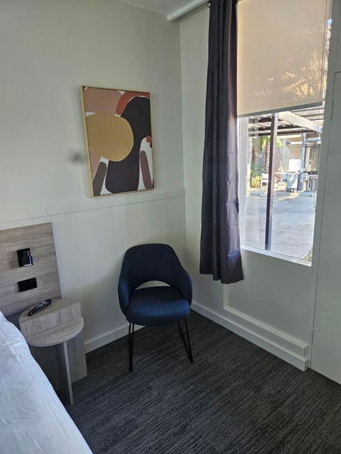 International Hotel Motel - Holiday Find 3