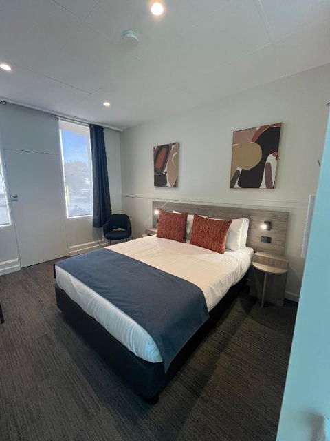 International Hotel Motel - Holiday Find 0