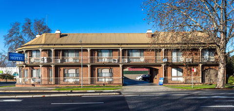 Albury Townhouse Motel - Holiday Find 0