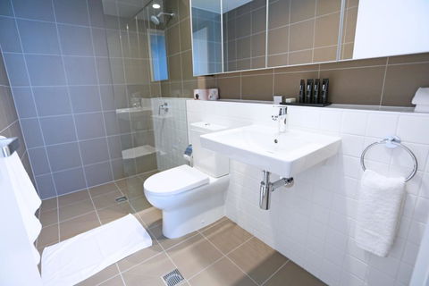 Alex Perry Hotel & Apartments - Holiday Find 2