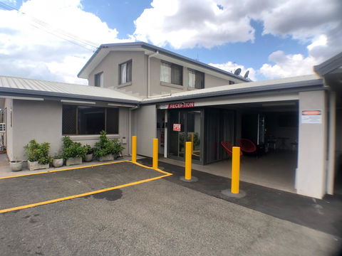 Allan Cunningham Motel - Holiday Find 0