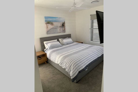 Allura Coolum - Holiday Find 0
