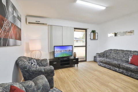 Allure Apartments - Central - Holiday Find 2