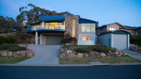 Alpine Air - Holiday Find 0