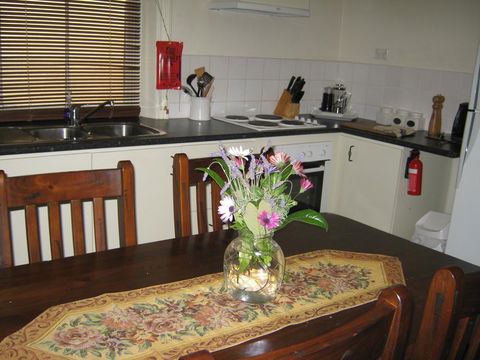 Amalie Cottage Waikerie - Holiday Find 3