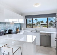 Amazing Modern Apartment on the Canal - Holiday Find