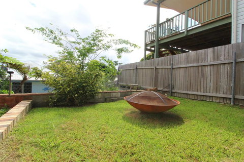 Amzaz, 15 Korogora Street - Holiday Find 3