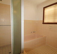 Amzaz 15 Korogora Street - Holiday Find