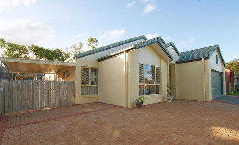 Anaheim Entertainer By Getastay - Holiday Find 2