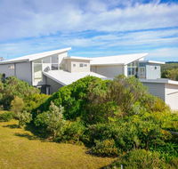 Anchors Beach House - Holiday Find