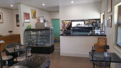 Angaston Vineyards Motel - Holiday Find 2