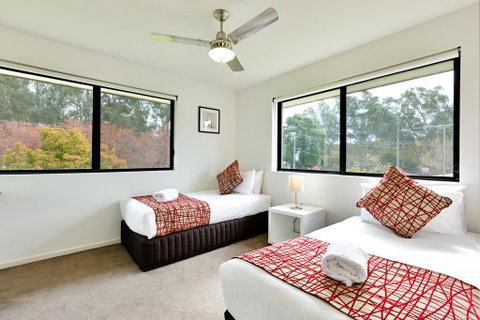 Apex Park Holiday Apartments - Holiday Find 3