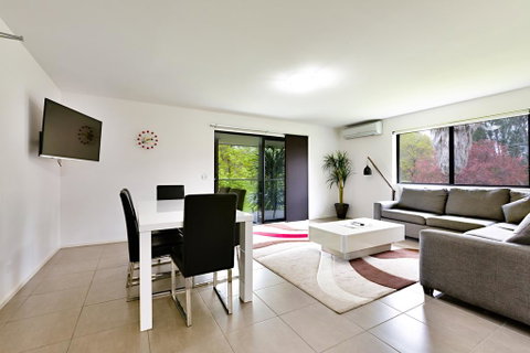 Apex Park Holiday Apartments - Holiday Find 0