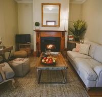 Apple Cottage Orange NSW - Holiday Find