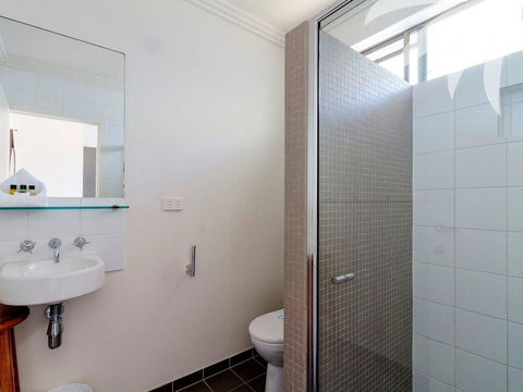 Aqua Apartment #3 - Holiday Find 2