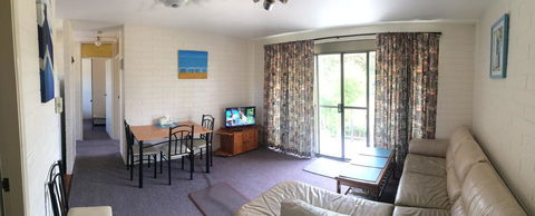 Aquarius Holiday Apartments - Holiday Find 3