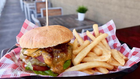 Argyle Hotel - Holiday Find 3