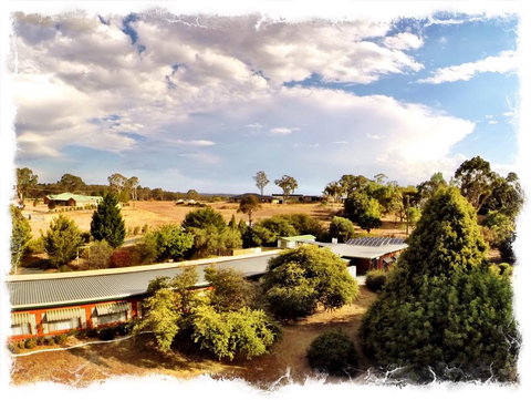 Armidale Rose Villa Motel - Holiday Find 1