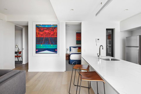 Art Series - The Johnson - Holiday Find 1