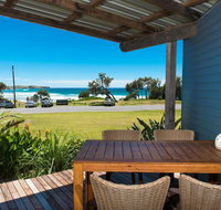 ArtHOUSE Beachfront Accommodation - Holiday Find
