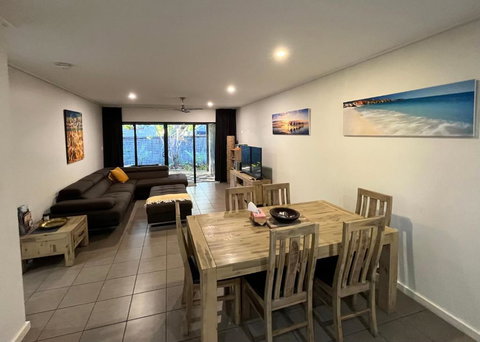 Luxury Executive Apartment At Broome Cable Beach - Holiday Find 0