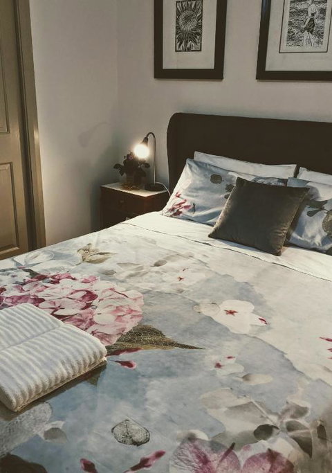 Magenta Cottage - Holiday Find 3