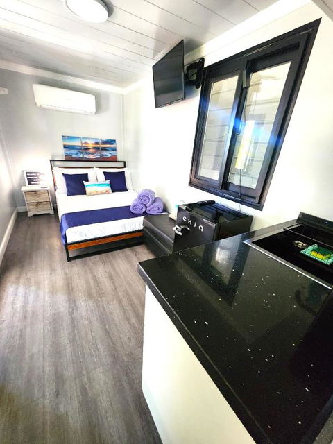 MAGNETIC CABIN Entire Studio On Magnetic Island - Holiday Find 2