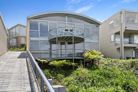 Magnum - Holiday Find 1