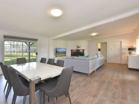 Malolo Park Guest House - Holiday Find 2