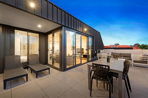 Manhattan Apartments - Glen Iris - Holiday Find 3