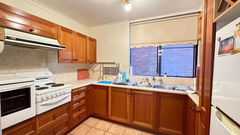 Macquarie University And Metro Nearby - Holiday Find 3