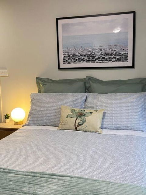 MEPLE, Tiny Home, Pets, Walk2Food, WiFi, Bfast, - Holiday Find 0