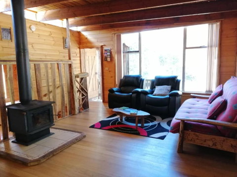 Minnow Cabins Lower Beulah - Holiday Find 1