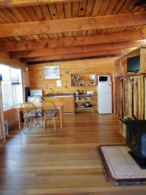 Minnow Cabins Lower Beulah - Holiday Find 2