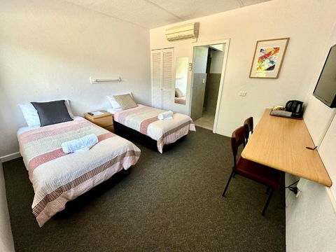 Mount Beauty Motor Inn - Holiday Find 3